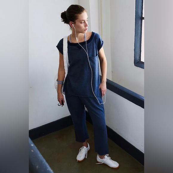 Free People Tops - NWT! FP Free People Movement Winning Stretch Set Sz Small